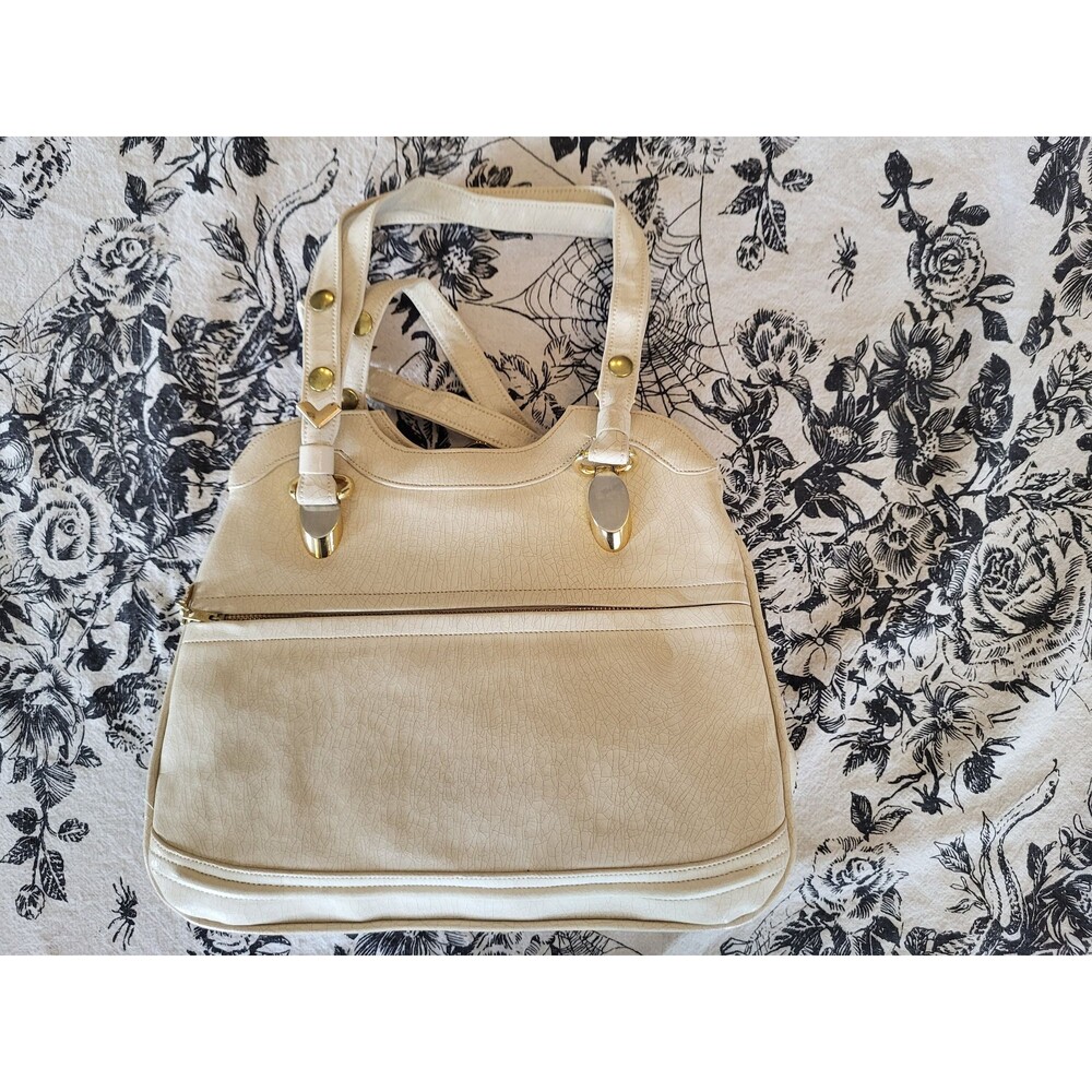 Vintage Handmade Cream Colored Zenith Purse